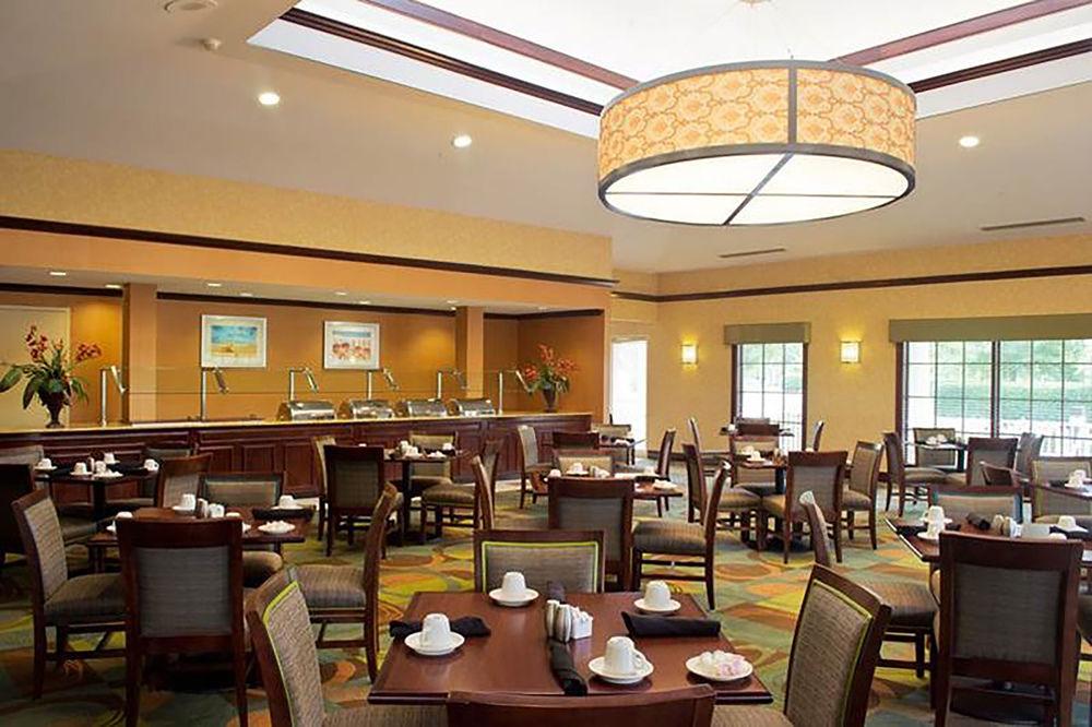 Delta Hotels By Marriott Norfolk Airport Екстер'єр фото