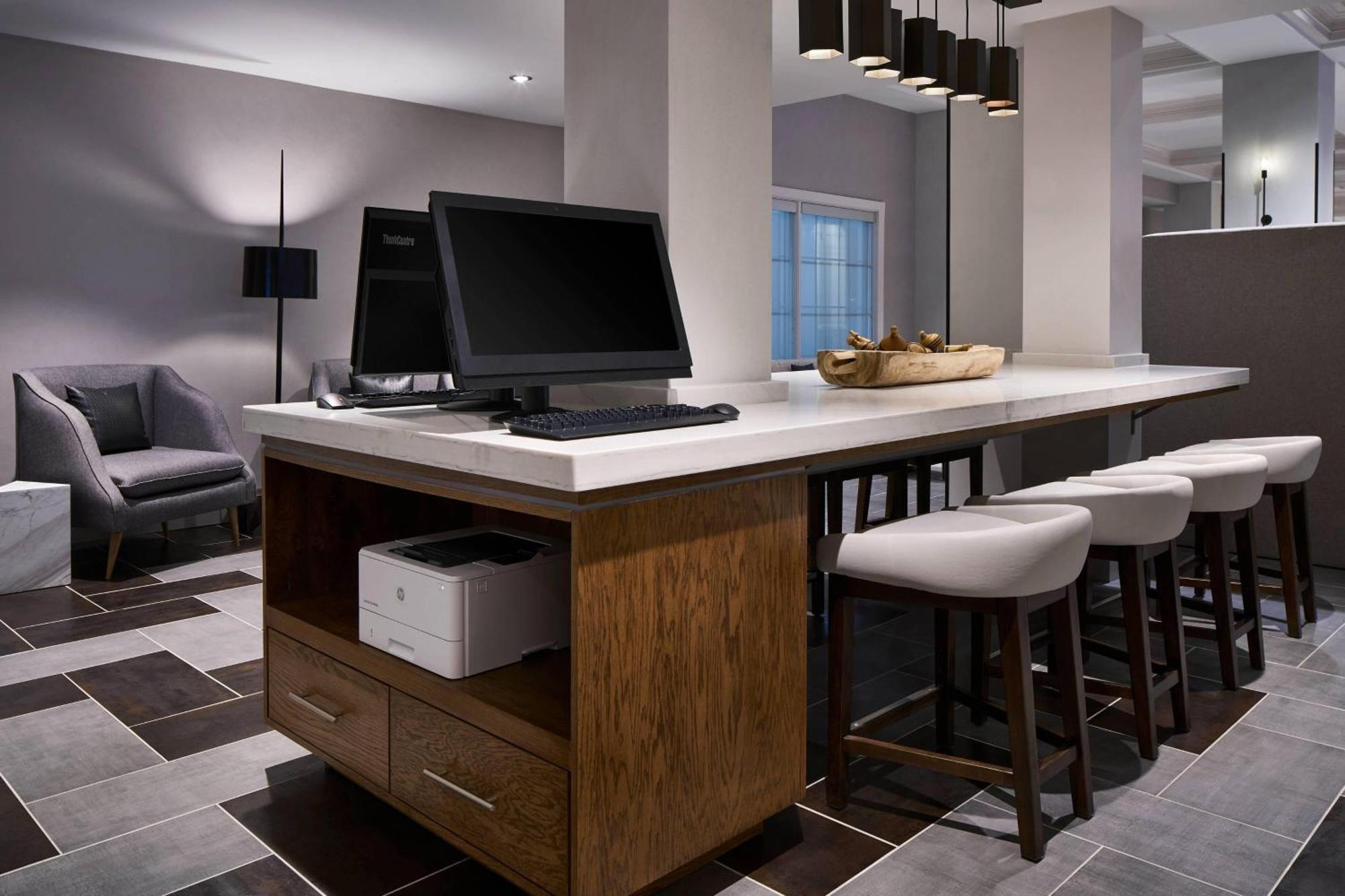 Delta Hotels By Marriott Norfolk Airport Екстер'єр фото