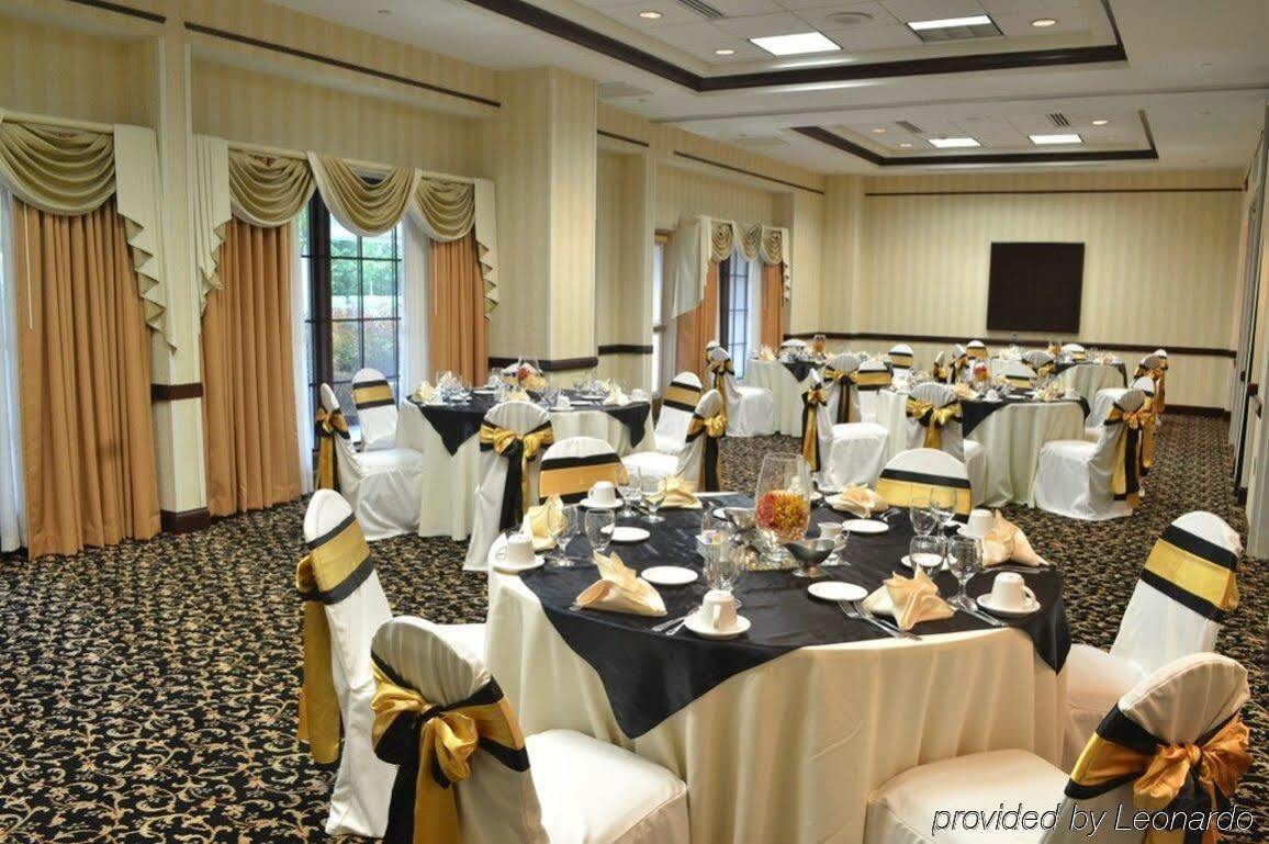 Delta Hotels By Marriott Norfolk Airport Екстер'єр фото
